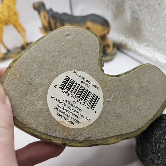 9 Vintage Polystone Figurines Greenbriar Tiger, Hippo, Giraffe, Zebra, Cheetah.  - Picture 13 of 16